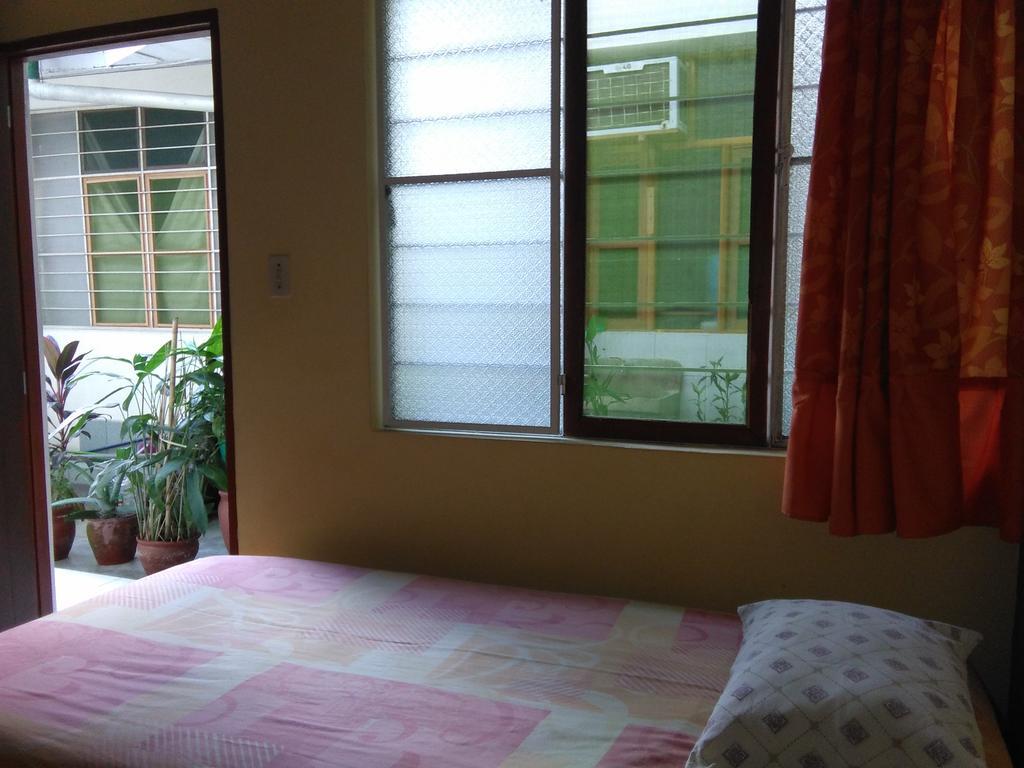 Hostal El Colibri Iquitos Quarto foto